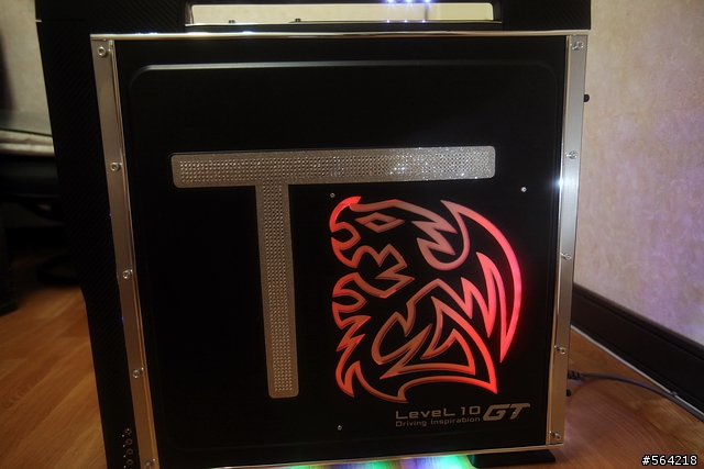 Thermaltake LeveL 10GT 炫光改裝 (圖多)