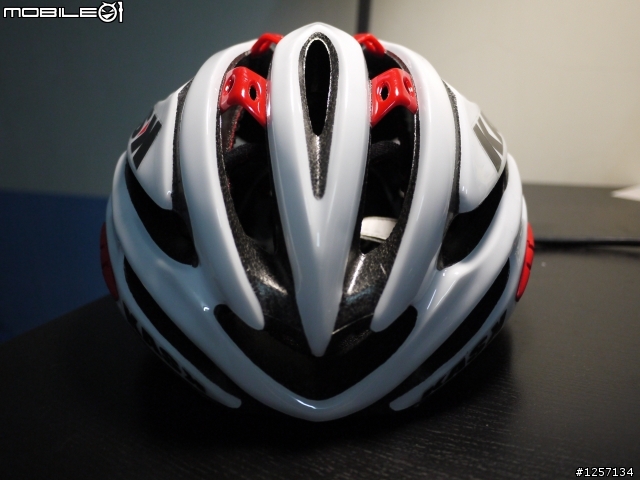 [開箱]  Kask Vertigo安全帽(紅白)