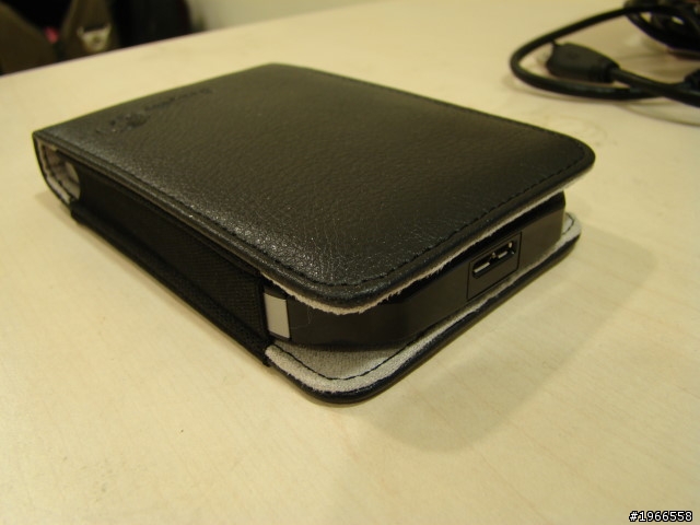 [開箱] Seagate GoFlex Pro 750G