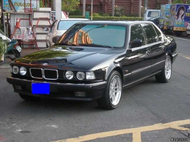 E32 換新鞋了