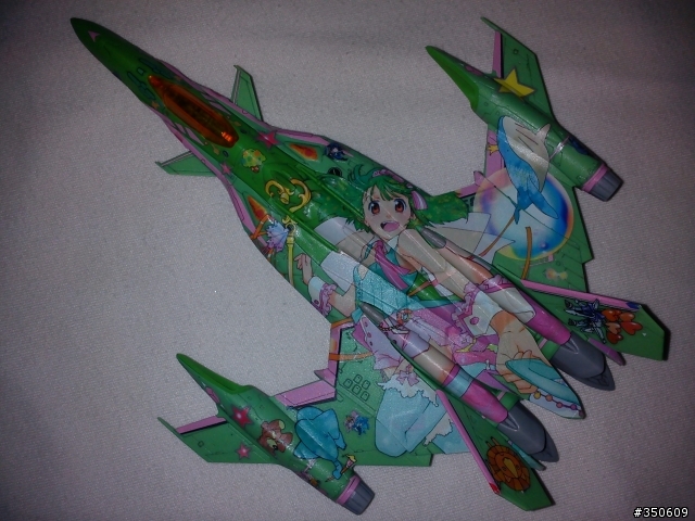 [更新照片增加描述] MACROSS F 戀離飛翼 1/100 YF-29 Ranka Lee 蘭卡李