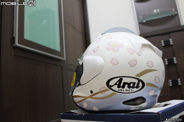 開箱文之ARAI MZ-F 限量SAKURA