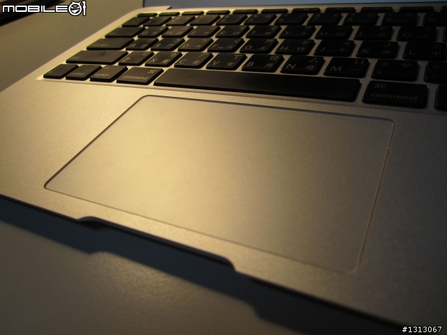 [遲來的開箱]Macbook Air 11.6/64GB