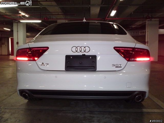 [分享] 純白 Audi A7 S-Line 外觀照