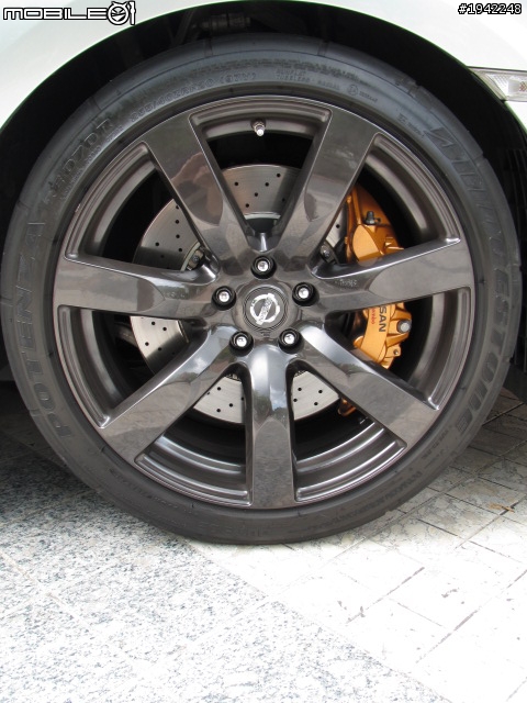 小改款前 - R35 GTR