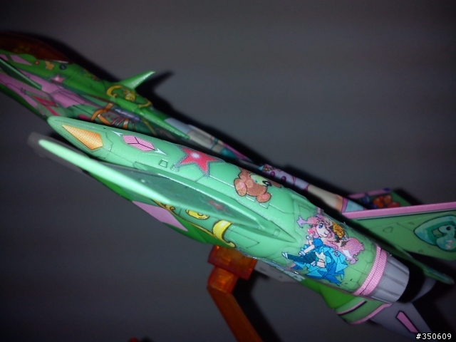 [更新照片增加描述] MACROSS F 戀離飛翼 1/100 YF-29 Ranka Lee 蘭卡李