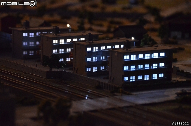 【補充】高雄臨海線動態火車模型展夜間及音效行駛影片