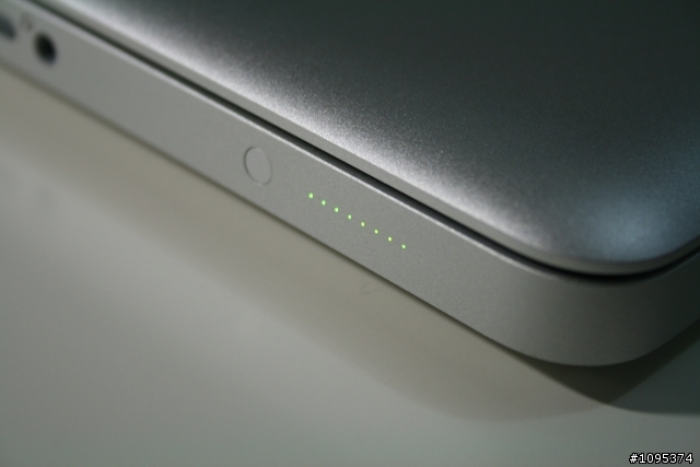 [開箱]還是選擇咬了一口蘋果 2011 Apple Macebook Pro 13"
