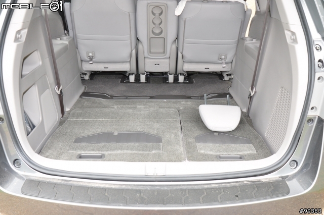 [不專業開箱] 2011全新改款Honda Odyssey EX-L