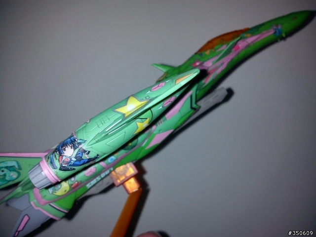 [更新照片增加描述] MACROSS F 戀離飛翼 1/100 YF-29 Ranka Lee 蘭卡李