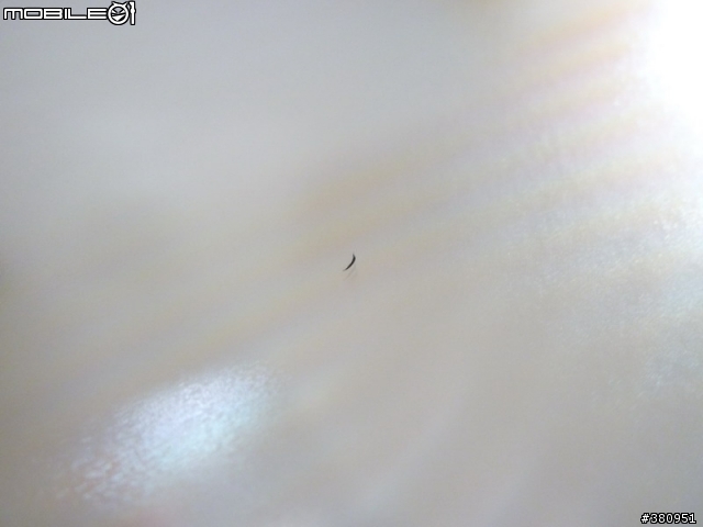 [分享] 液晶電視面板雜質入侵怎麼辦? 自己動手拆吧