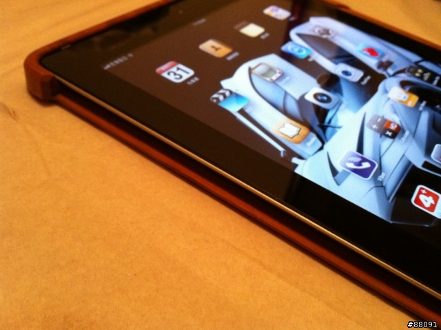 【首發開箱文】手工組裝 Grovemade 竹製 iPad 2 保護套