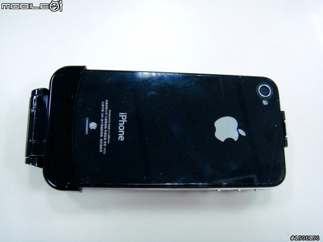 [開箱分享] LifePower幫iPhone4補充電力，也可當螢幕保護蓋