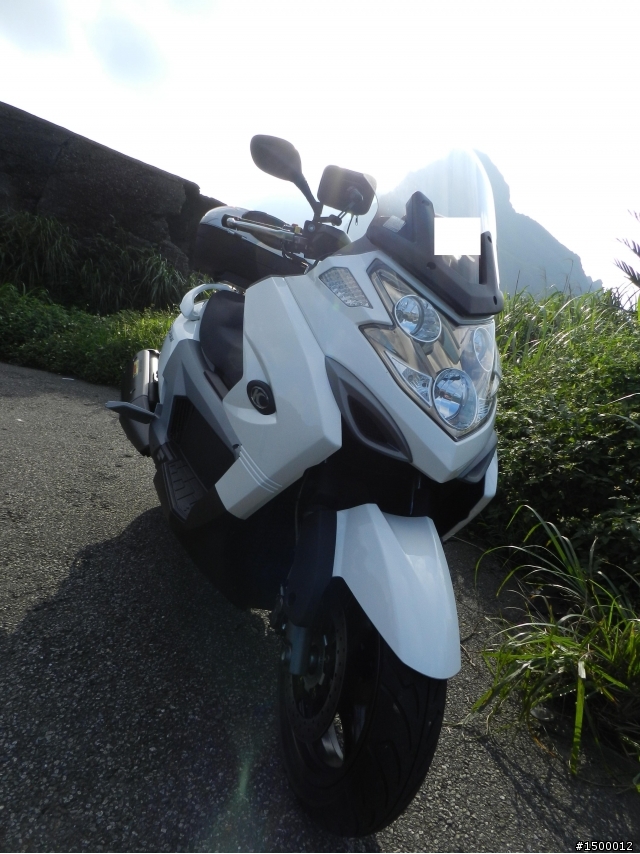 再次分享~myroad700戶外照!!