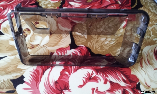 剛收到的S2 可立式 背殼