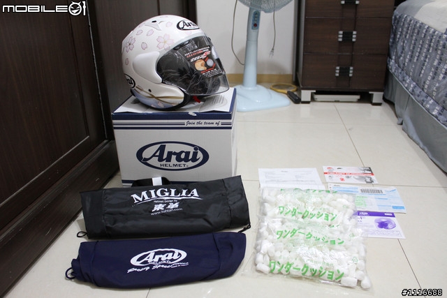 開箱文之ARAI MZ-F 限量SAKURA