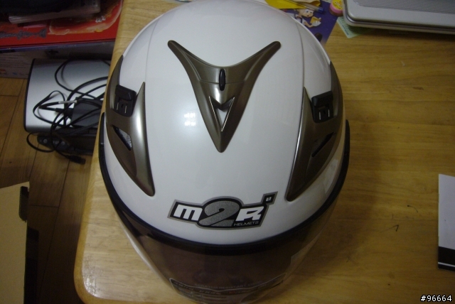 [簡易開箱]素白色M2R-J2