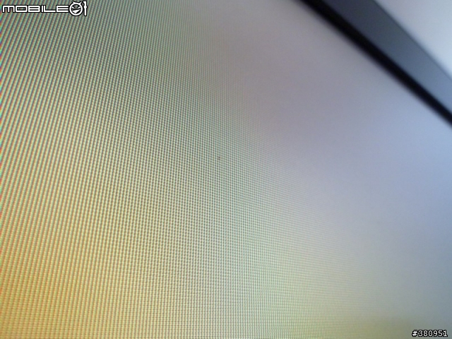 [分享] 液晶電視面板雜質入侵怎麼辦? 自己動手拆吧