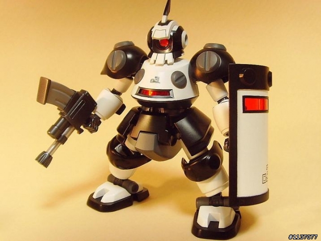 [作品分享] 紙箱戰機 LBX 002 迪庫