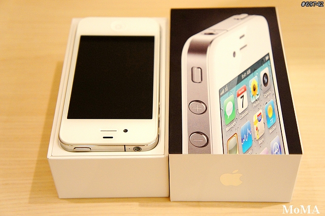 [MoMo桑分享] 我和我的白色iPhone 4 :  )