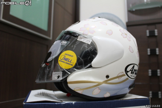 開箱文之ARAI MZ-F 限量SAKURA