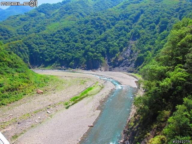 宜蘭外澳看日出。(大推:宜蘭頭城鎮大溪國小)。