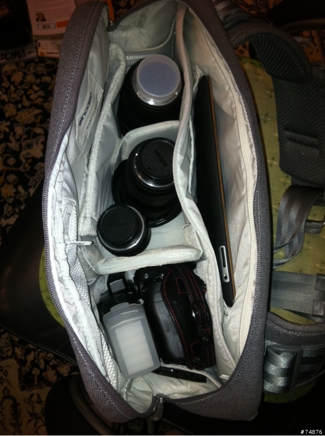 攝影包推薦～Incase ari marcopoulos camera bag