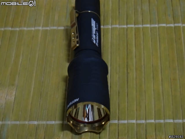 (簡單開箱)Armytek Predator 掠奪者