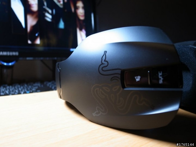 在高雄欣亞購買Razer毒鰭銀鮫XBOX360耳機 不愉快經驗分享