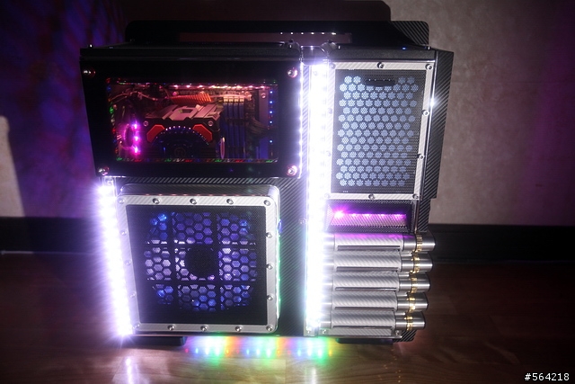 Thermaltake LeveL 10GT 炫光改裝 (圖多)