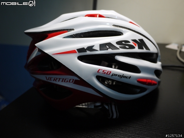 [開箱]  Kask Vertigo安全帽(紅白)
