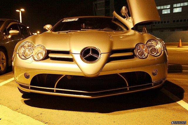 我也來開個箱 Mercedes McLaren SLR Roadster