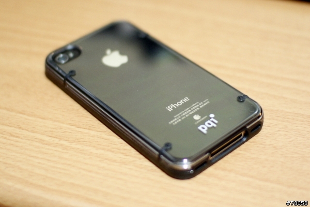 IPHONE4也可這樣玩喔、個人DIY背殼圖 ( PQI  i-Cover 401 ) 附檔!