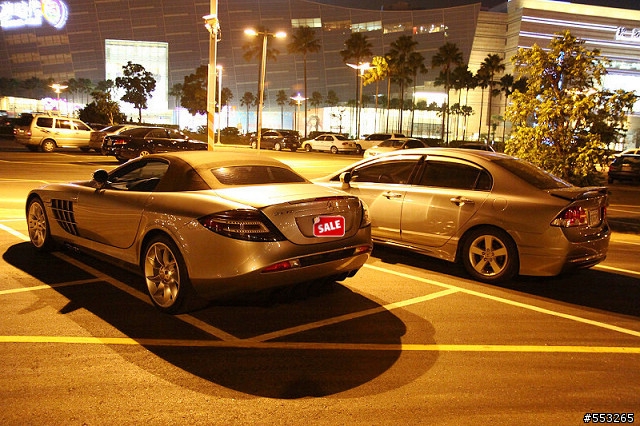 我也來開個箱 Mercedes McLaren SLR Roadster
