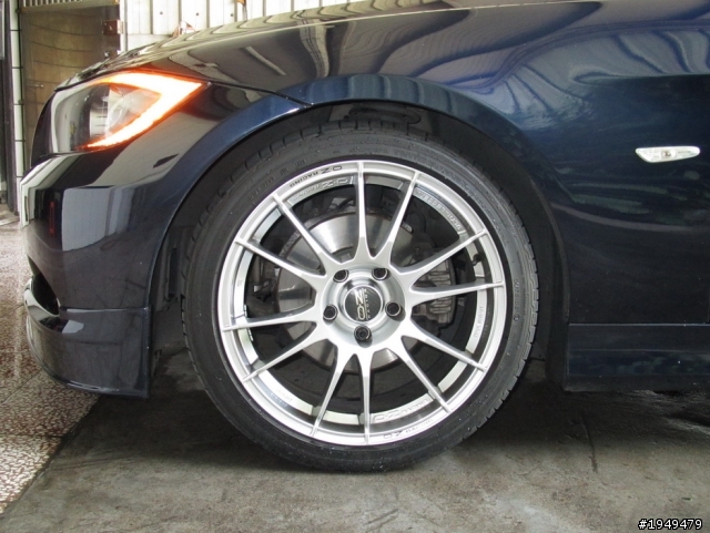 06年 E90 325i 獻醜照
