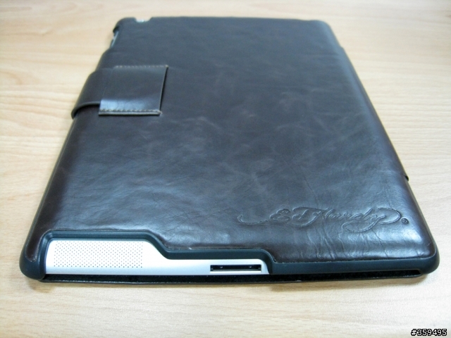 【開箱分享】美國道地的硬派潮流精神 - Ed Hardy iPad 2 Smart Case 牛皮保護套