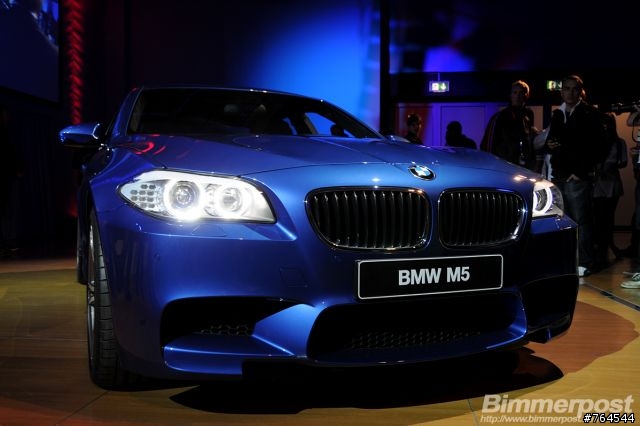 新F10 M5 廣告短片 並附上M5 Nurburgring 時間