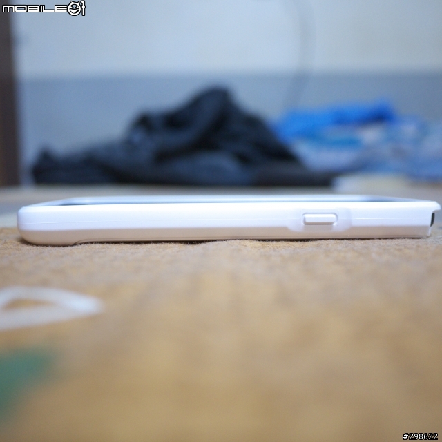 [簡易開箱]I9100+SGP(白)+IMOS膜