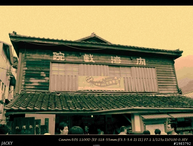 [號召] CANON 1100D 蓋大樓啦!!!!