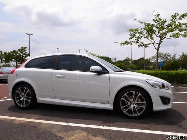 C30極地白終於交車囉(圖已補上)