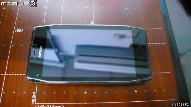 變形金剛之NOKIA X7變型喇叭機開箱