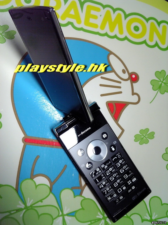 最新軟解扭脖子日機(docomo SH-10C) 裸眼3D+1610萬CCD+機面邊框來電閃燈=亮麗登場