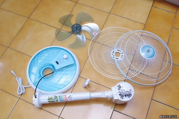 分享~為最愛的家人購入的第一支電扇