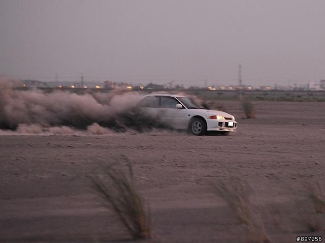 D700與EVO-3初遇（車輛動態拍攝）