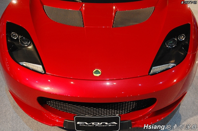 2011高雄巨蛋車展 - 時尚美學，Lotus Evora IPS