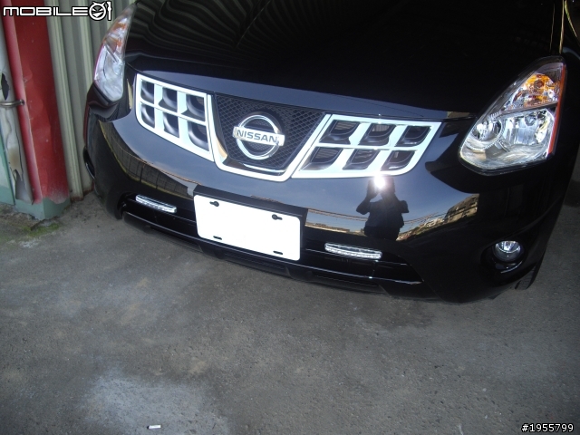 2011 NISSAN ROGUE 黑開箱