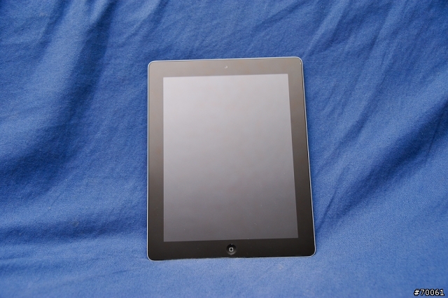 [開箱文]  iPad2 優質又大碗的筆記本保護套 -- OZAKI