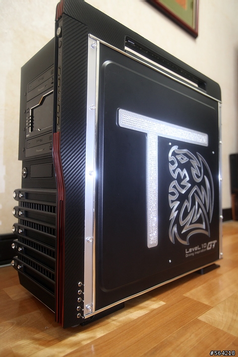 Thermaltake LeveL 10GT 炫光改裝 (圖多)