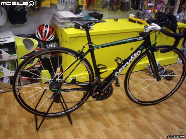 詢問有沒有Cervelo R5的車友