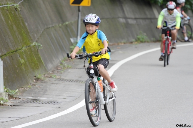 羅馬公路相片七百多張(台七線16.5k處，8:10~9:00)